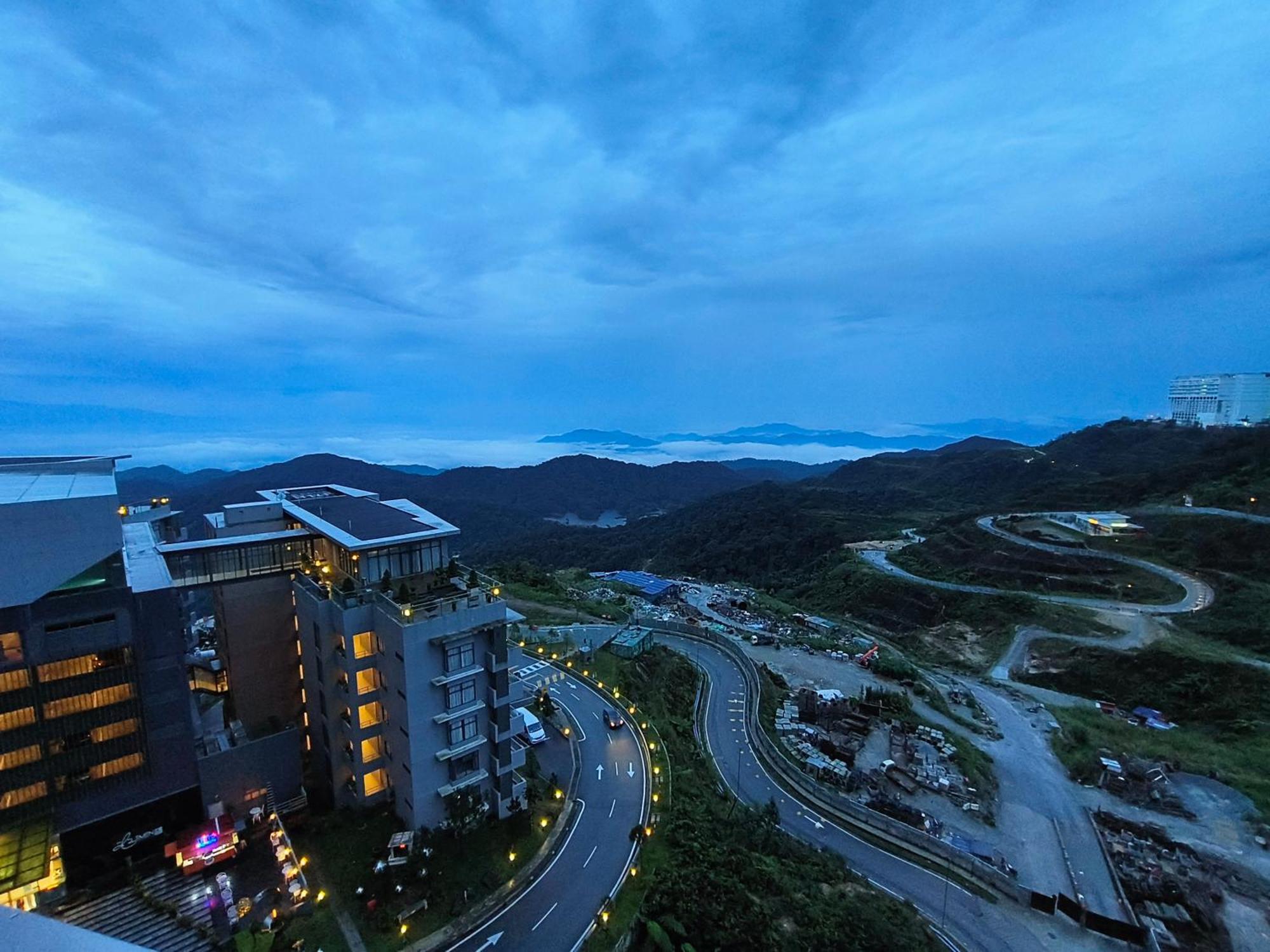 Apartemen Grand Ion Delemen By Emerald Homes *