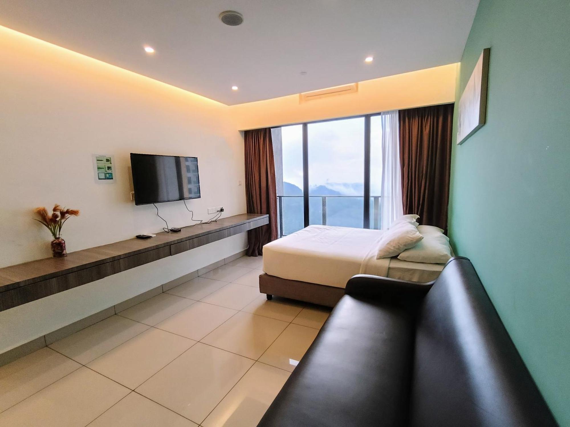Grand Ion Delemen By Emerald Homes *